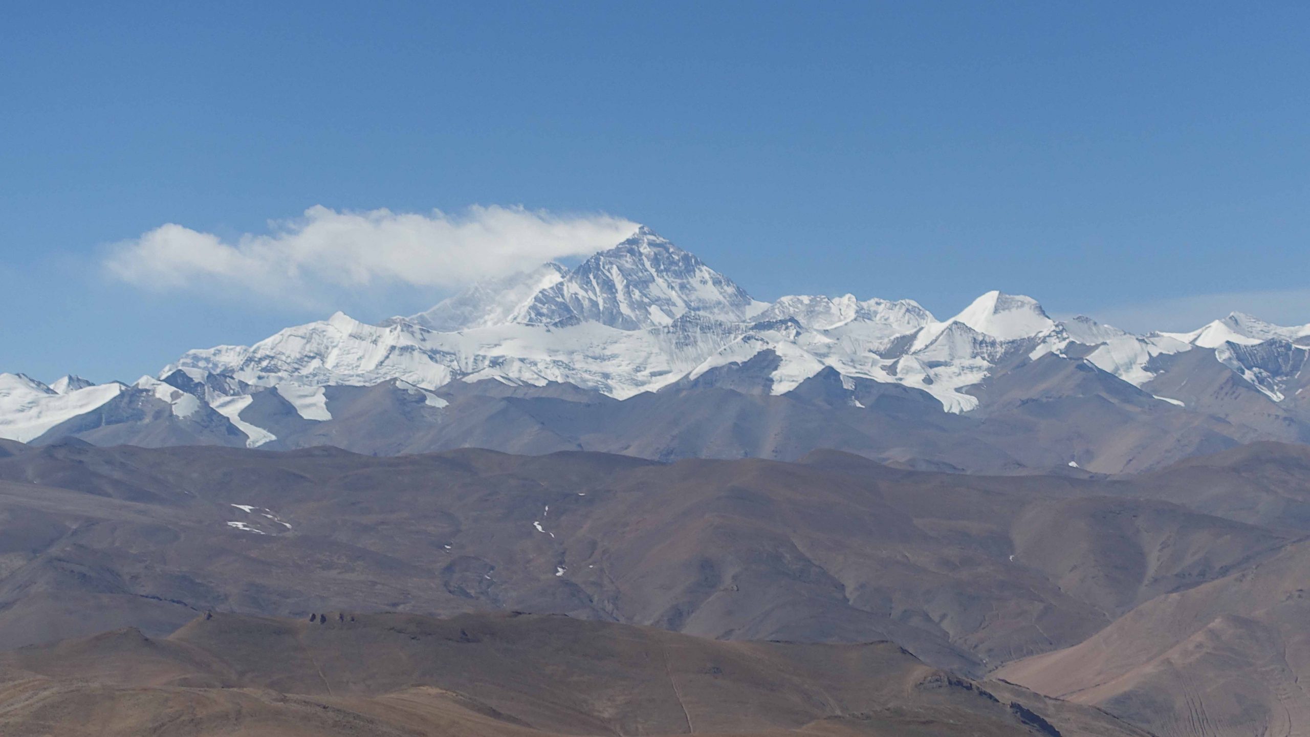 Cloudscape Climbing by Lhakpa Sherpa
