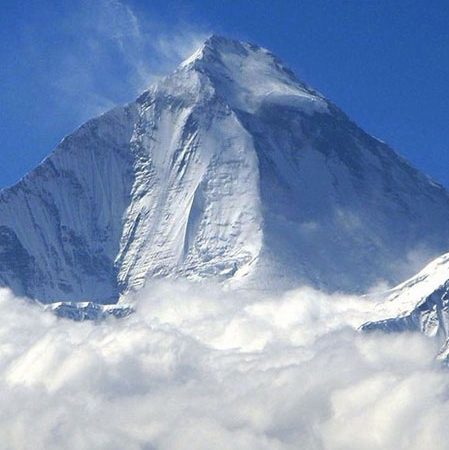 Lhakpa Sherpa-manasluClouds